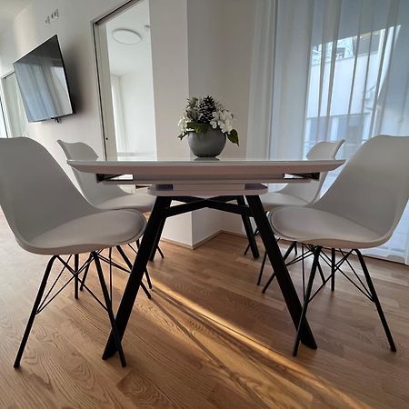 Danube22 Apartment 2 Вена Экстерьер фото