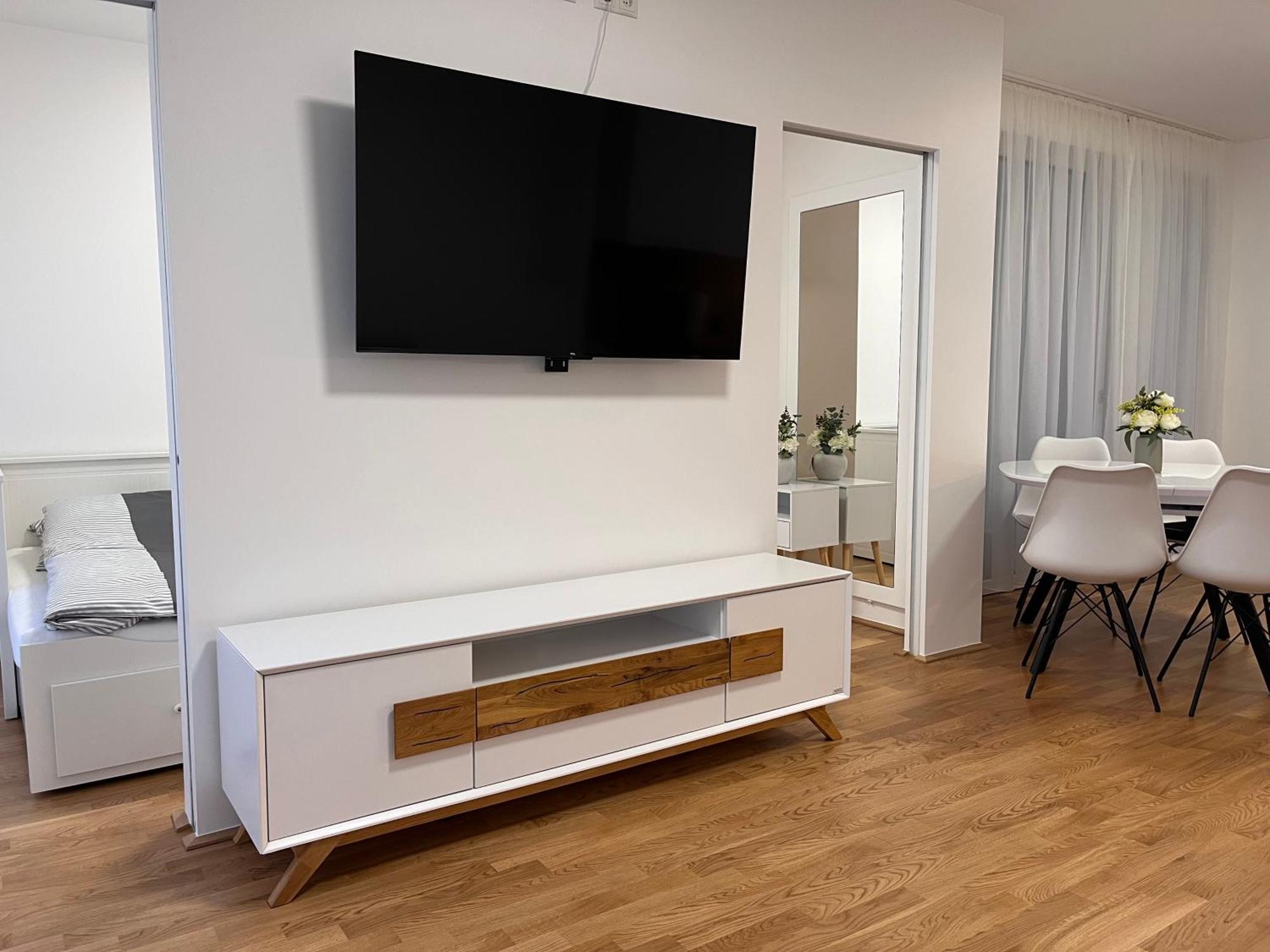 Danube22 Apartment 2 Вена Экстерьер фото