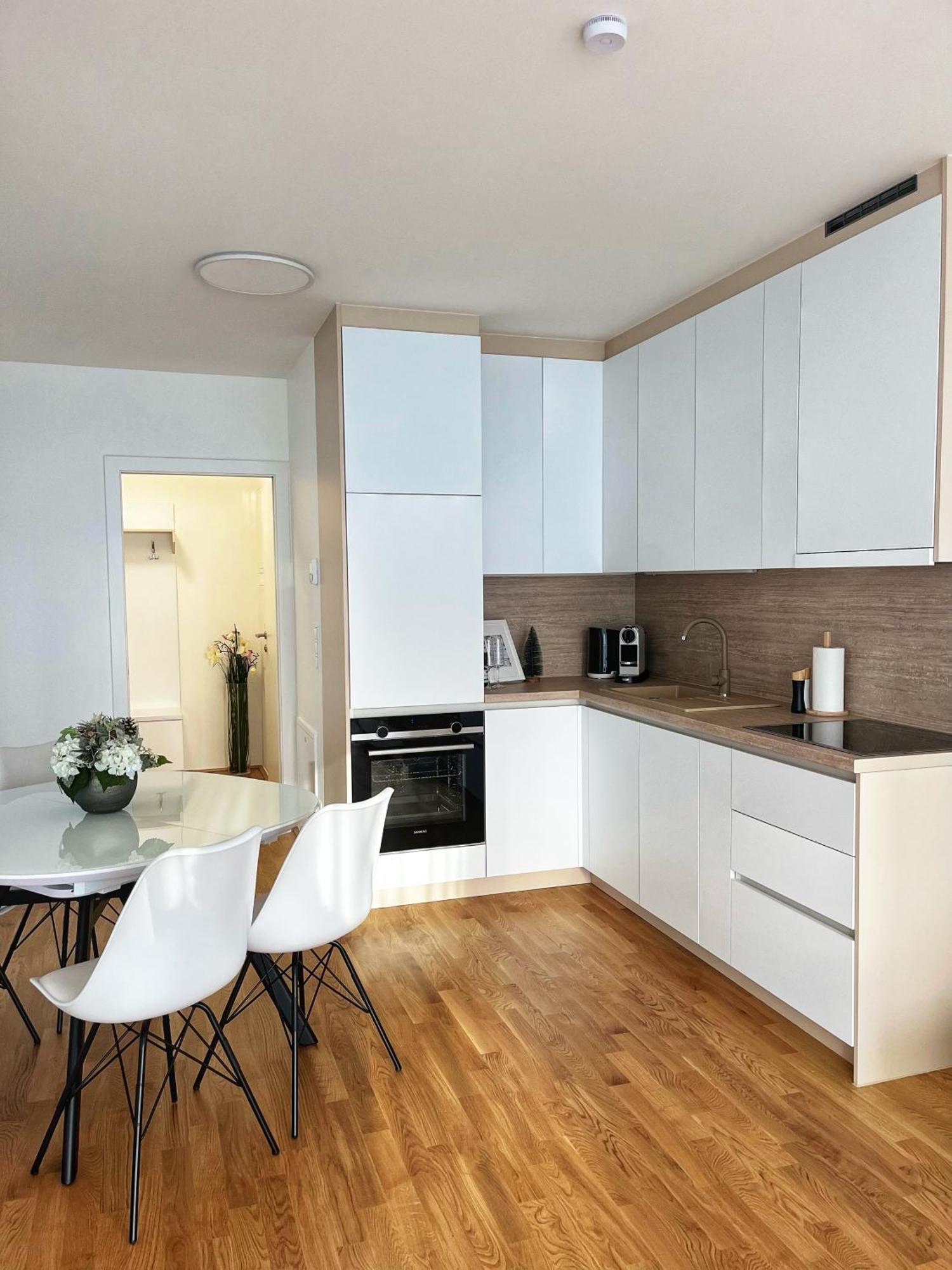 Danube22 Apartment 2 Вена Экстерьер фото